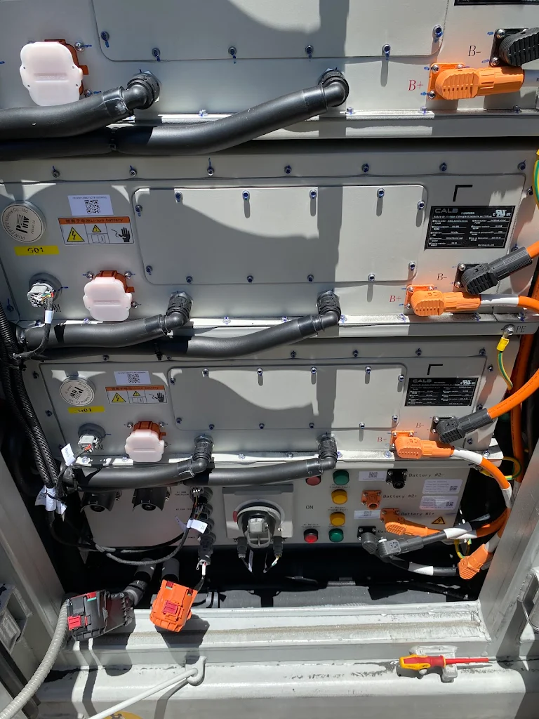 Lithium-ion battery bank